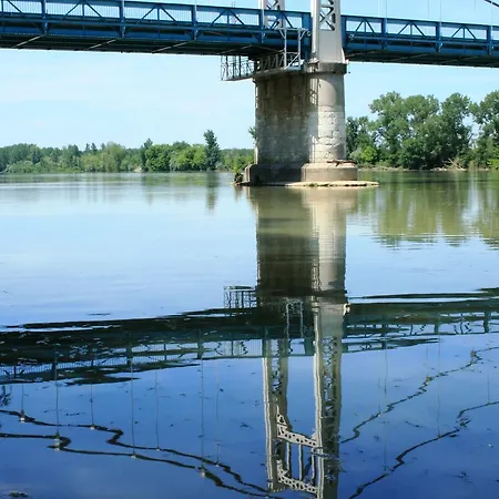 Bed & Breakfast Le Farat Auvillar